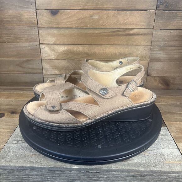 Finn Comfort Sandals Womens US 8 Strappy Flats Hook & Loop Brown Leather UK 5.5 - Picture 3 of 10